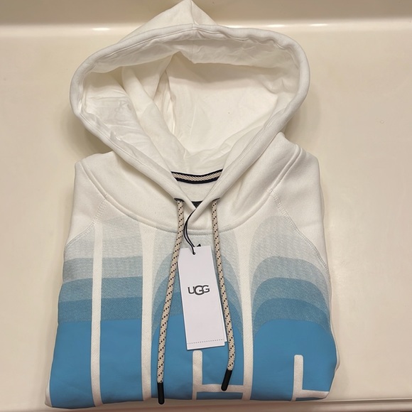 Ugg Men’s Hoodie Pullover - Picture 3 of 8